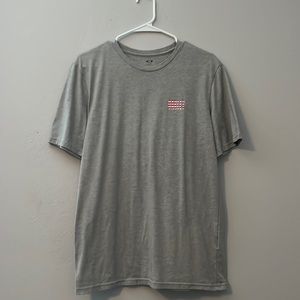 Oakley T-shirt size S